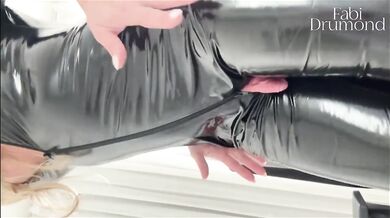 Blonde MILF in latex masturbating her big clit until she gushes dripping wet pussy