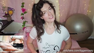 Seeing Double Teasing Destroyed Gushing Hot Brunette Big Tits Hairy Pussy Amateur Verified Models HD Porn