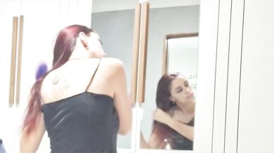 Ruiva Magrinha Masturbating Pussy Licking Meia Irmã Gostosa