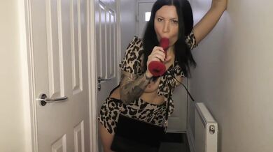 Verified Amateur Russian MILF Mom Gets Destroyed By Dildo Solo At Kitchen Before Club