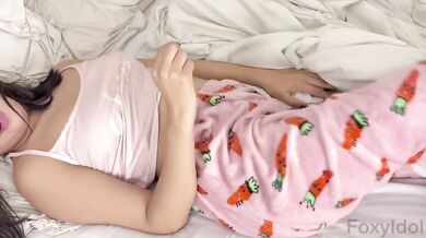 Morning Sex Destroyed Between Stepsister And Big Tits Latina Hot Pijama