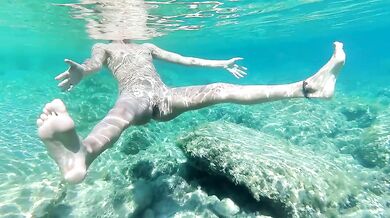 Nude Beach Exhibitionist Wife Having Fun Underwater Public Flashing Amateur