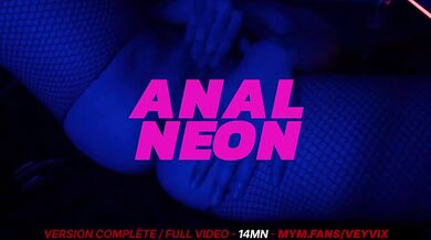 Veyvix Destroyed By Anal Play Fingering Pussy Solo