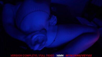 Veyvix Destroyed By Anal Play Fingering Pussy Solo