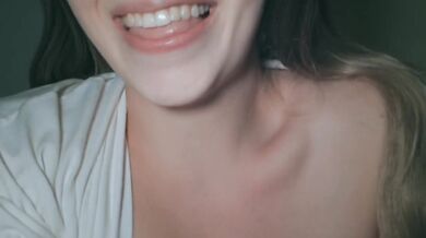 Night sex with my wife, cum on her big ass. I love her big ass. 60 fps