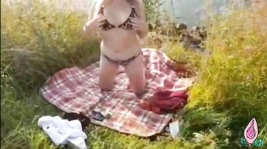 Caught risky fuck on the riverbank with cutie in leopard bikini 2x