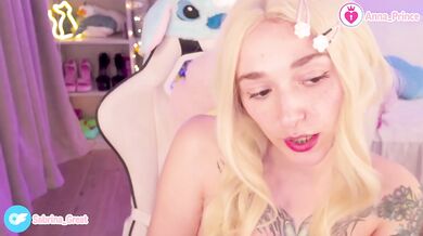 Close Up Blonde Tease Gushing Horny Vaping