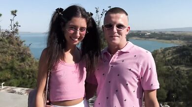 Cute Bloggers Bi Threesome Destroyed Big Dick Guy Gushing Blowjob Anal