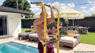 Horny Roommate Destroyed Horny Brunette MILF Squirting Muscle Gym Cock