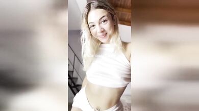 Stepdad Hug Slips Lower Than Usual With Amateur Big Ass And Creampie