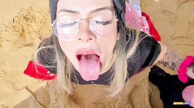 Amateur Blonde Blowjob Compilation Destroyed By Huge Cumshots Filled Her Mouth