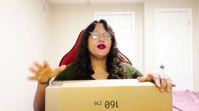 Exclusive HD Porn Destroyed Gushing Choked Unboxing Work Tools