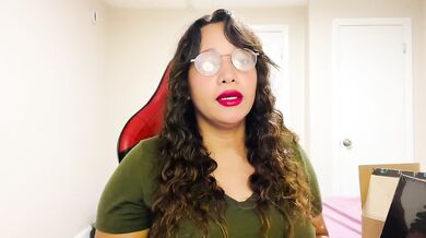 Exclusive HD Porn Destroyed Gushing Choked Unboxing Work Tools
