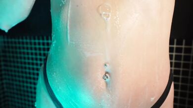 Shaking Ass Bouncing In Shower Foam Brunette Wet Pussy Gushing Destroyed
