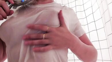 French Brunette Girl Masturbating With Real Female Orgasm Solo