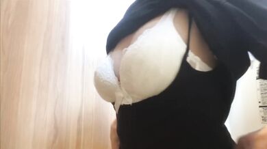 Amateur Japanese Girl Masturbates In Supermarket Destroyed