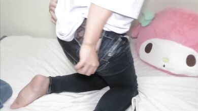 Japanese Am Amateur Masturbates with Jipan Leg Toy Before School Tomorrow