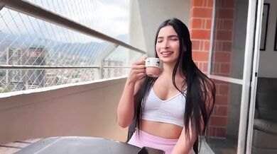 I fucked my new skinny blonde neighbor Jenn Pinzon with a big ass in doggystyle