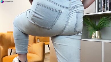 Destroyed Epididymis and Useless Testicles Pushed Aside by Dominant Slave