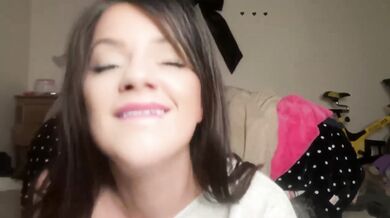 Get Off With Me Extra Naughty Choked Brunette Masturbation