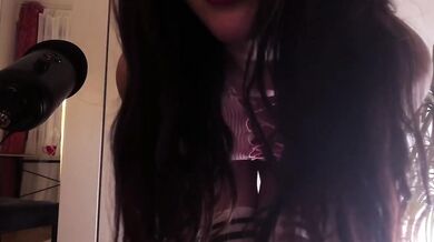 German Amateur Girlfriend Destroyed in Quick Fuck Before Going Out