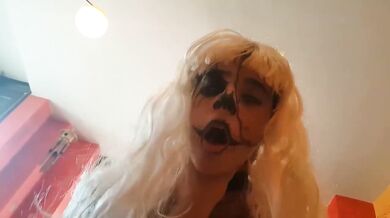 Sloppy Blowjob and Deepthroat Destroyed Cosplay Face With Huge Cumshot