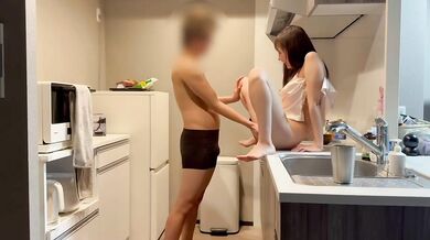 Kitchen Amateur Girl Gets Destroyed By Japanese Guy With Gushing Creampie