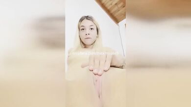 Sky Bri Style 18yo Stepsis Squirts On Stepbro Bed MESS