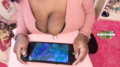 Huge Titty Nerd Plays Switch Game Destroyed Gushing Choked