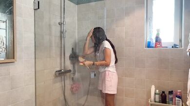 Shower wife With Perfect Body Choked Soaking Wet T Shirt Sex In Bathroom Funny Bloopers