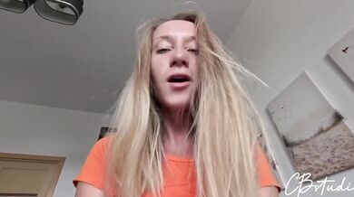 Hot Blonde 18 Stepdaughter Shares Bed With Stepdad While Mom At Work Gets Destroyed Gushing Choked Creampie