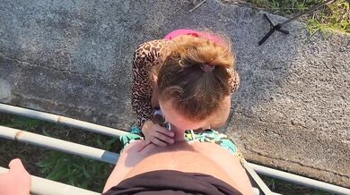 Risky public blowjob and cumming on tits by the roadside