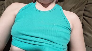 Exclusive HD Verified Amateur Teasing Her Small Tits Solo Female