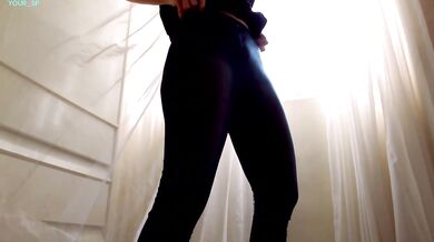 Hot Young Amateur in Sexy Jeans Getting Destroyed By Big Booty Slaps