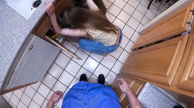 Virtual Sex POV Fucking The Plumber Getting A HUGE Facial