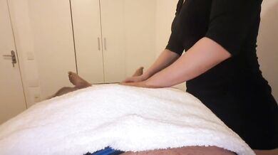 Happy Ending Massage With Big Cock Gushing Cumshot
