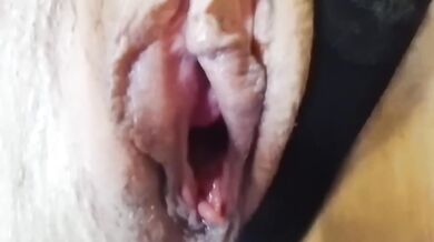 Verified Amateur Italian Solo Female Destroyed Gushing Choked Bella Fica