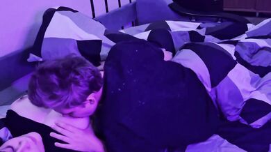 passionate lesbian friction tribbing scissor orgasm hard lesbian sex before bed