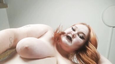 BBW Domme Venus Aurea Gushing Face Destruction on Leash POV