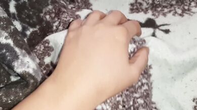 Housekeeper Washing Window Pussy Licking Risky Lesbian Sex Gushing