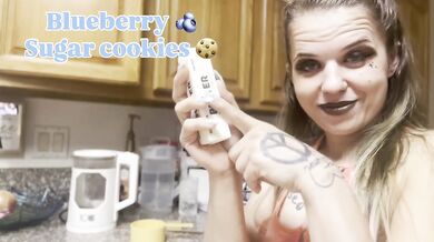 Milf Blonde Bakes Cookies in Kitchen Destroyed Gushing Choked