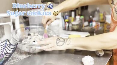Milf Blonde Bakes Cookies in Kitchen Destroyed Gushing Choked