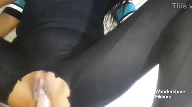 Latina housewife found on the street ended up opening her ass for a cell phone