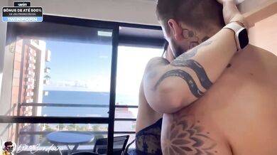 I had sex on the balcony of my apartment with my neighbor (part1) - Drii cordeiro