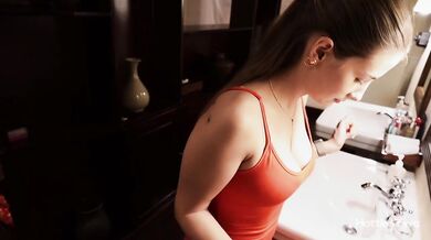 HottiesTwo - Never Say No To a Hot Girlfriend Inviting You on a Trip Together!!!