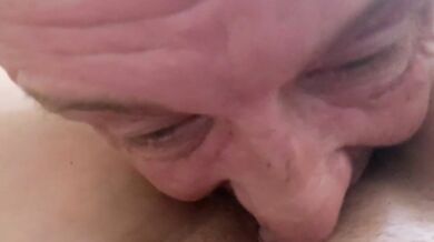 Old men licking young pussy