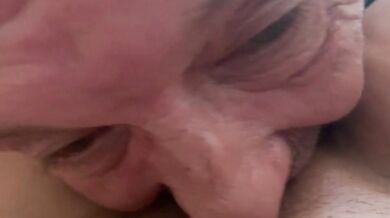 Old men licking young pussy