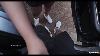 (Risky public sex) I helped a cute girl on the road!