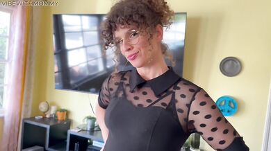 Stepmom Keeps Stepson Quiet After Tinder Date