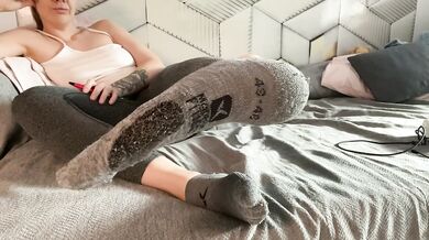 Can't IGNORE This Socks On Removing